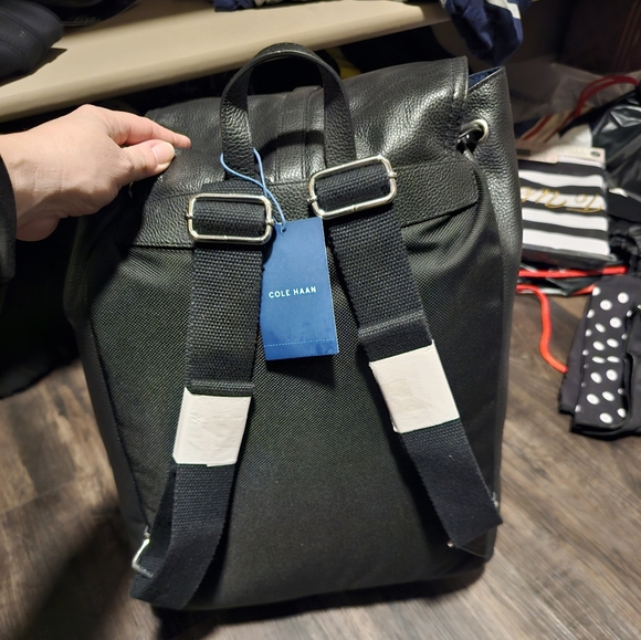 Cole Hann Backpack - Picture 3 of 7